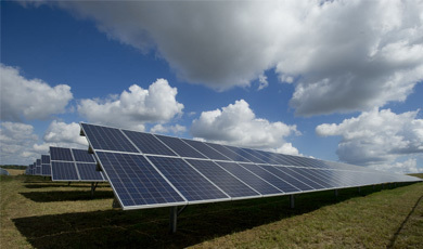 Les secteurs de l'énergie éolienne et de l'énergie photovoltaïque  promeuvent le développement du stockage de l'énergie à grande capacité